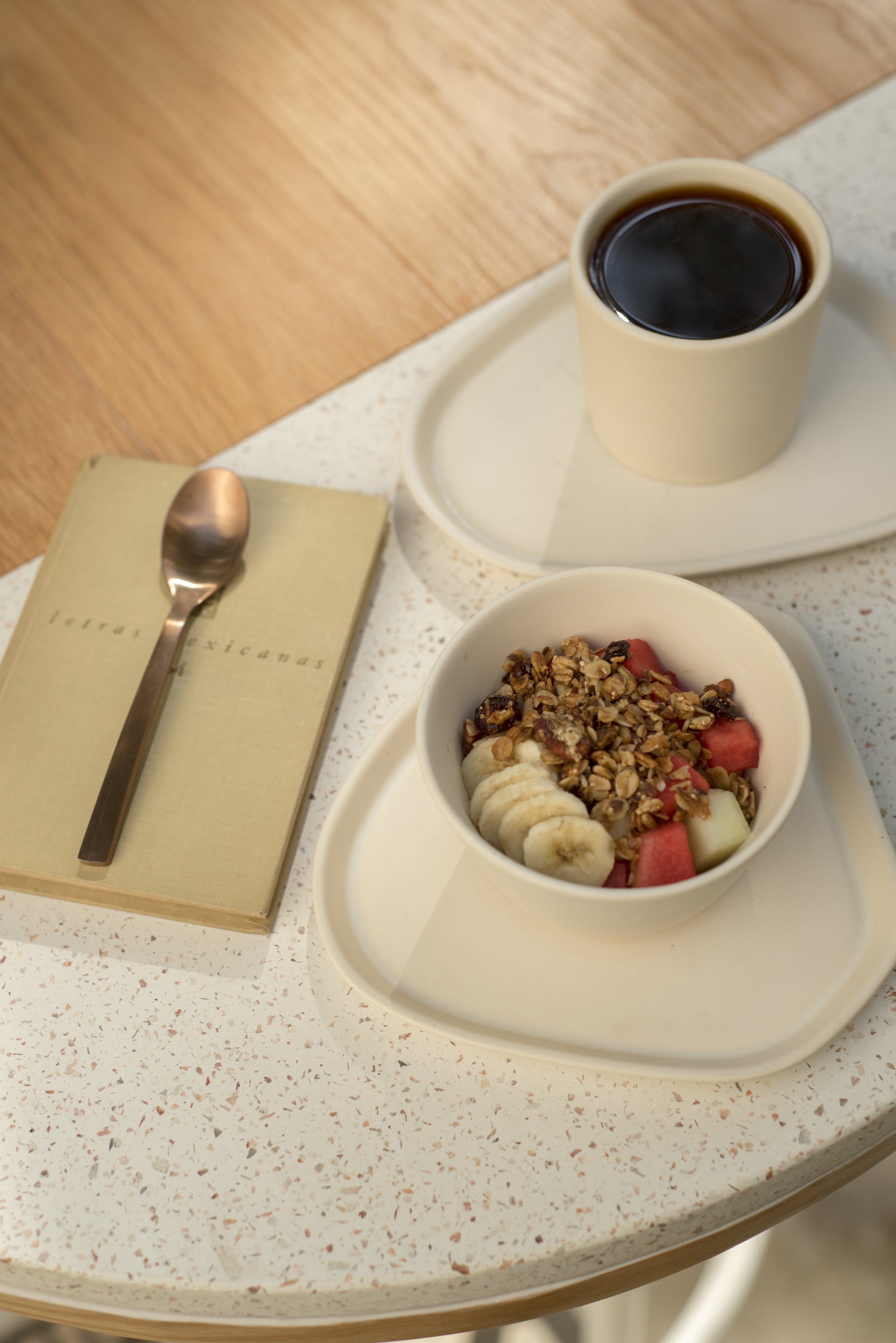tee-desayuno-cafe-avena-granola-ceramica-menat-studio-mx.jpg